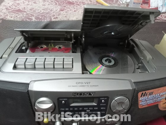 SONY CFD-V27 CD RADIO CASSETTE CORDER